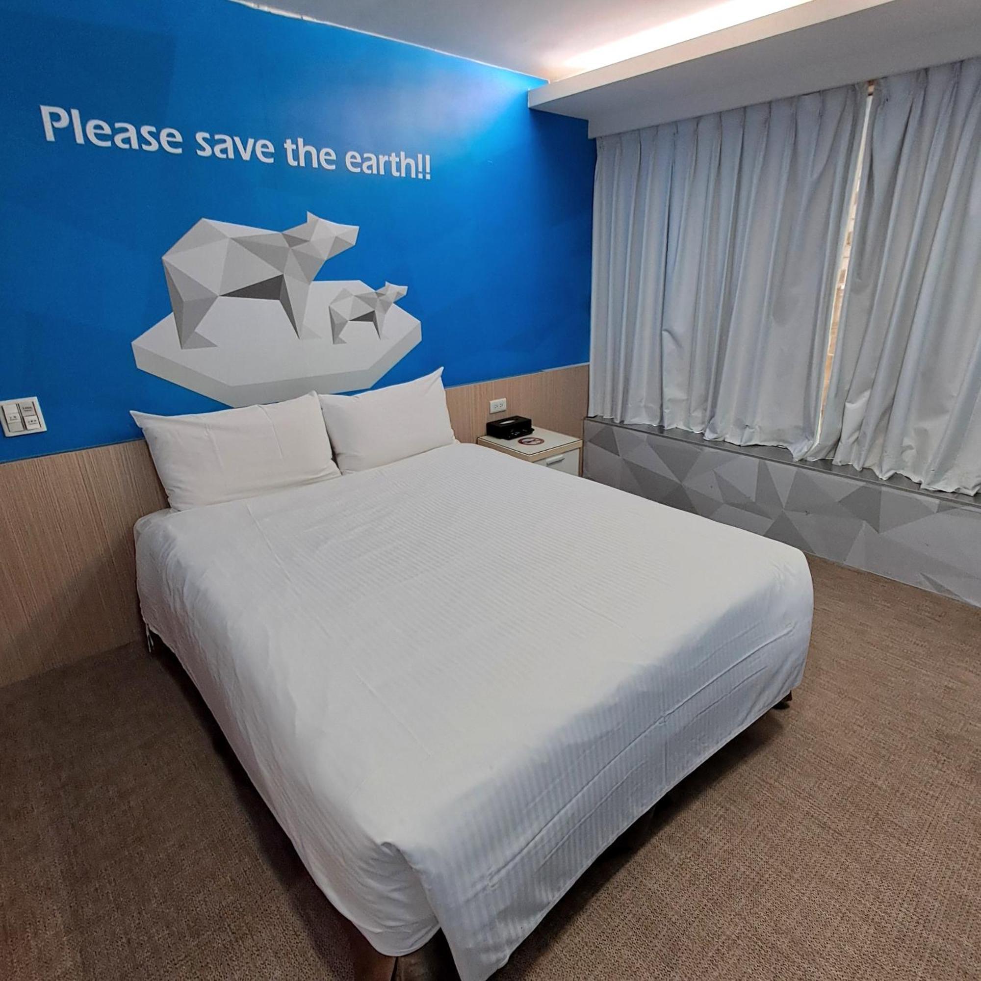 Morwing Hotel Fuzhong Тайбэй Экстерьер фото